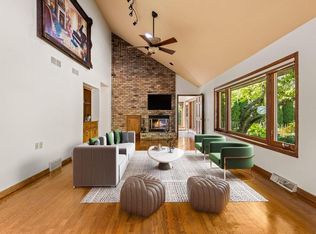 5644 Garland Ln, Greendale, WI 53129