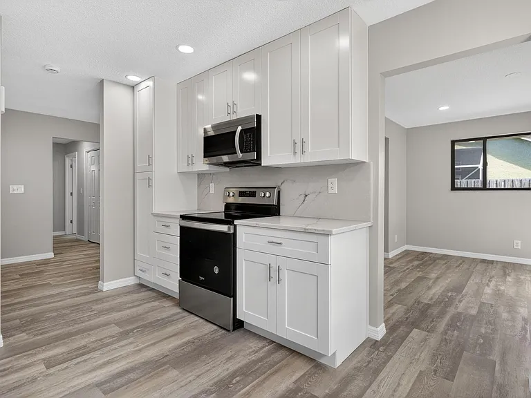 6119 Mullin St — Photo 12