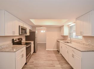 1952 King Arthurs Ct, Winter Park, FL 32792