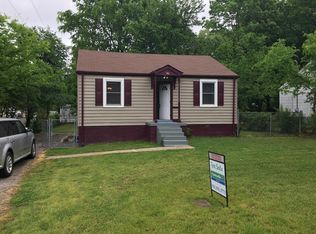 80 Chestnut Dr, Clarksville, TN 37042