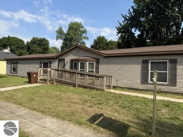 147 E Elm St, Elsie, MI 48831