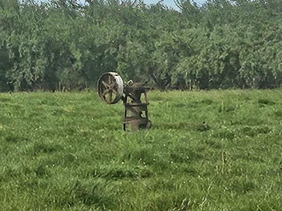 5th image of 5401 S Claribel Rd