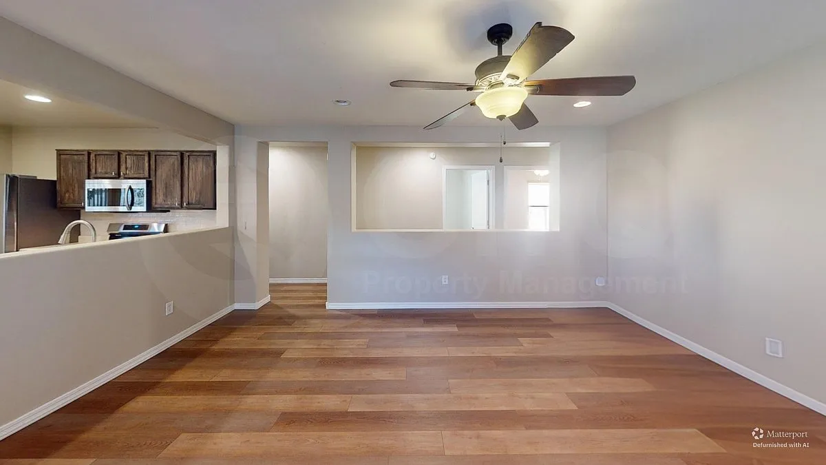 4 bed, 2.0 bath, 1395 sqft, $1,950 — Photo 4