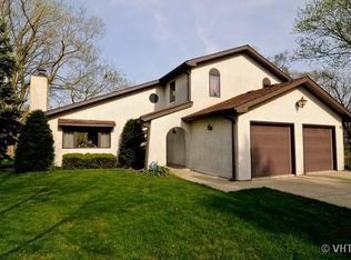 0S047 River Ln, Winfield, IL 60190