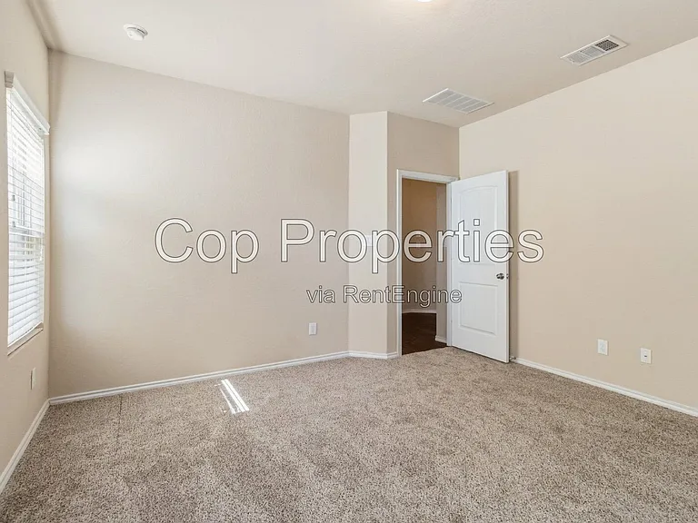 8430 Terlingua Cv — Photo 17