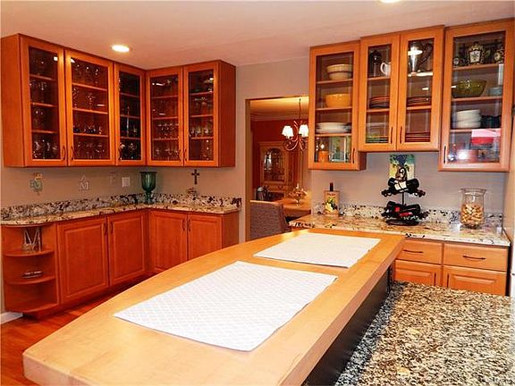 4th image of 15958 Woodlet Way Ct