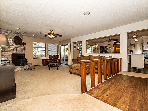 4th image of 6899 Eric Ln