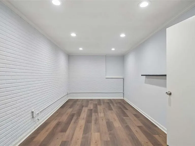 5132 Willow Point Pkwy — Photo 28