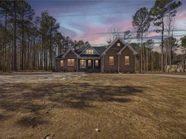 1312 Creekway Dr, Smithfield, VA 23430