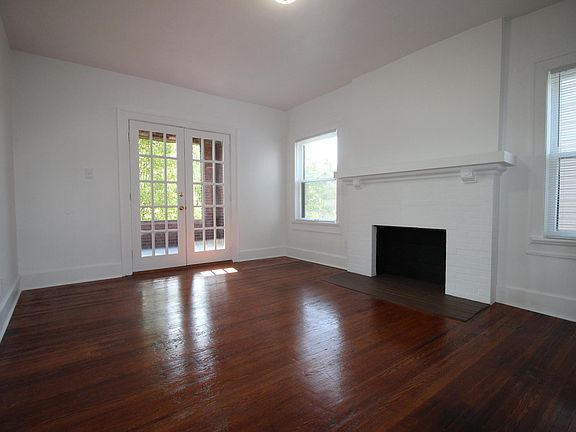 4th image of 1812 Central Ave APT 3