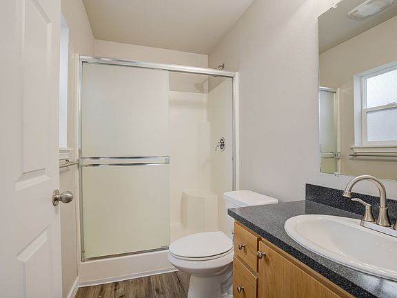 4th image of 675 White Oak Cir #334