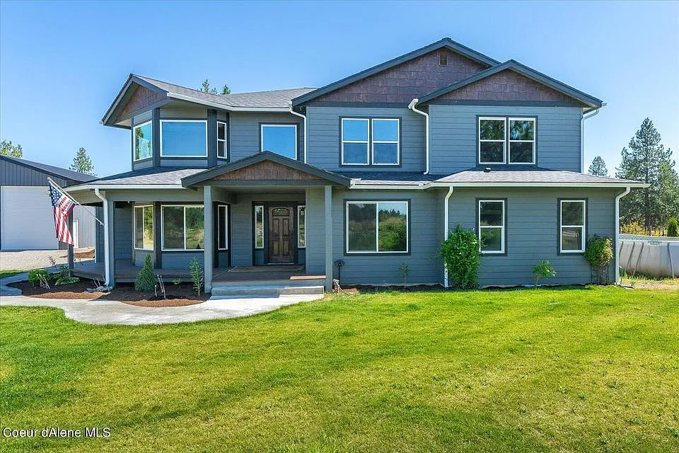 6 bed, 3711 sqft, $3,800 — Photo 4