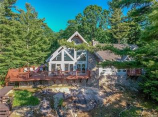 46783 Waterson Point Rd, Alexandria Bay, NY 13640
