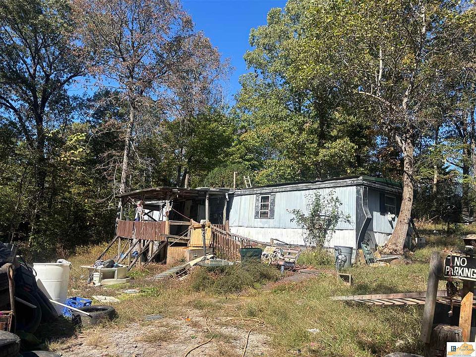 2nd image of 782 Hatcher Valley Rd