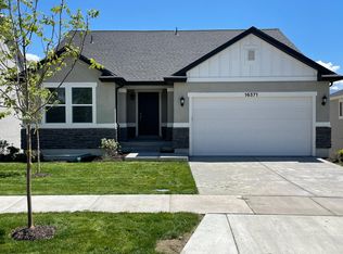 16371 S Coupler Ln, Bluffdale, UT 84065