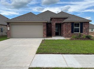 107 Bur Oak Dr, Lafayette, LA 70507