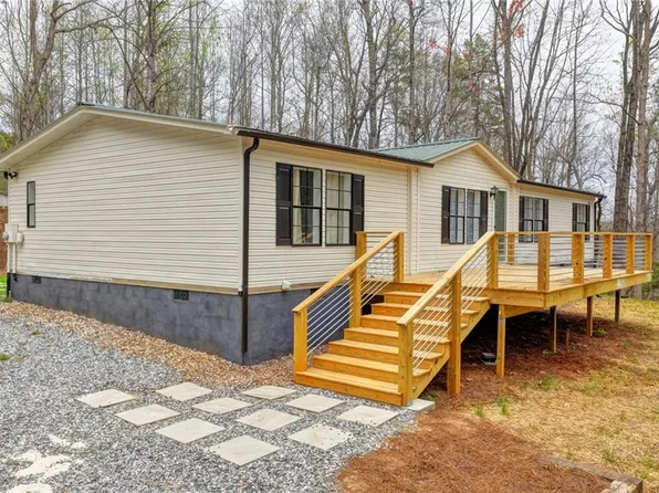 85 Betts Mine Rd, Dawsonville, GA 30534