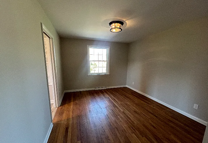 715 Foulkstone Rd — Photo 10