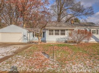 2417 Eden St SW, Wyoming, MI 49519