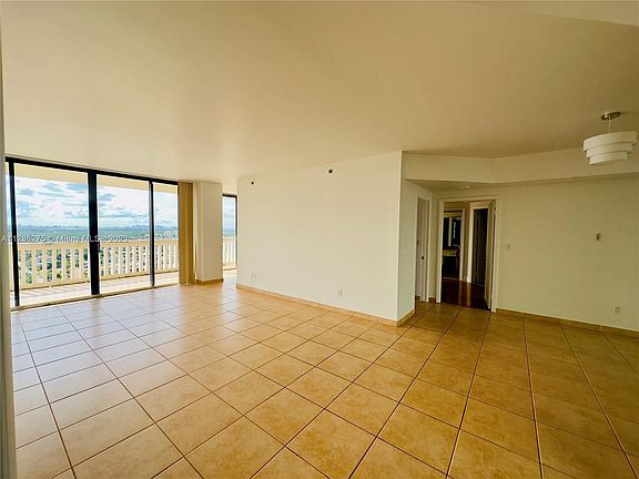 5th image of 2000 Island Blvd APT 1808