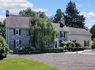 172 Golfview Dr, Ivyland, PA 18974