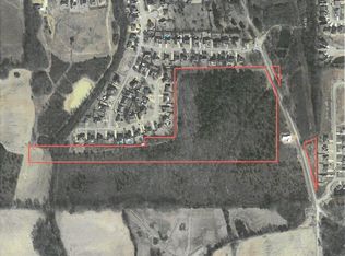 Locust Ln, Tupelo, MS 38801