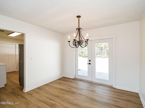 4th image of 1782 OAK GROVE Drive S