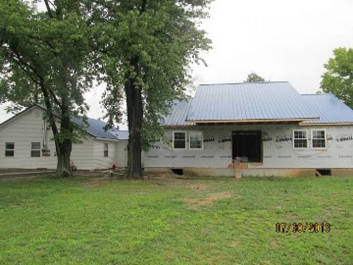 1st image of 1624 County Road 1400 E