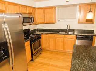 4637 N Dover St #ONES, Chicago, IL 60640