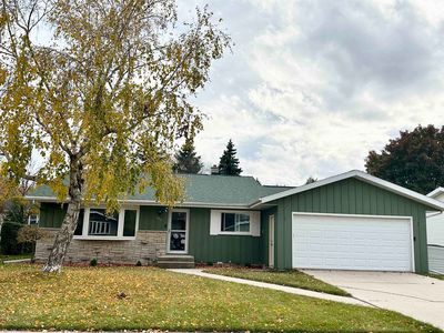 890 Mequon Ave, Fond Du Lac, WI, 54935