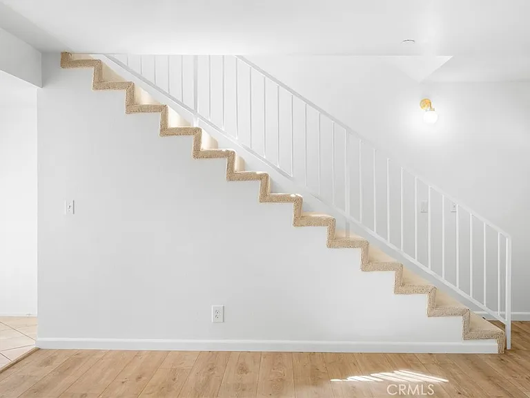 2747 Hermosa Ave #6 — Photo 15