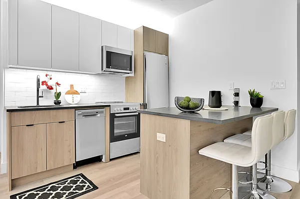 Rented by Mishkan Group | media 8