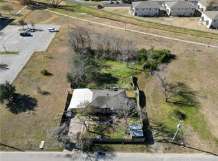 904 Eleanor St, College Station, TX 77840