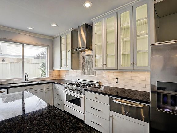2nd image of 5834 Valley Forge Dr