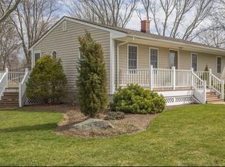 6 Gertrude St, Somerset, MA 02726