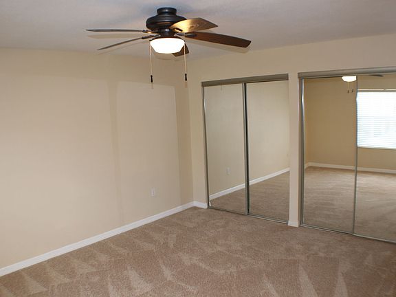 3rd image of 2983 Poplar Ave