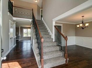 1695 Horseshoe Cave Dr, Clarksville, TN 37042
