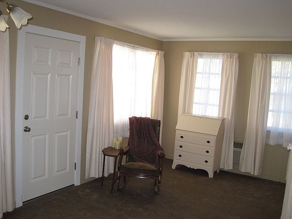 Huge bonus room