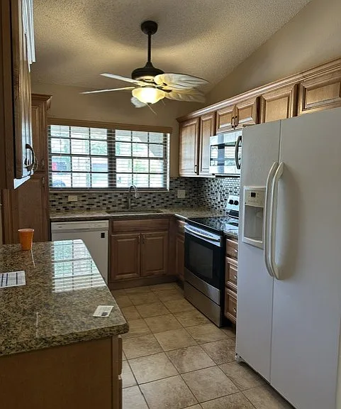 1413 W Corktree Cir — Photo 5