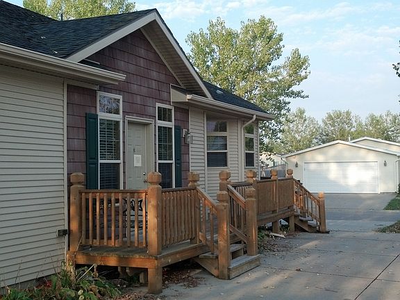 Clubhouse for parties