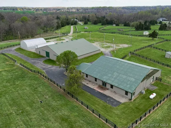 8203 Salem Church Road, Charlestown, IN 47111