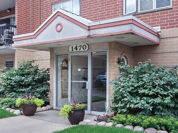 2nd image of 1470 Jefferson St APT 305