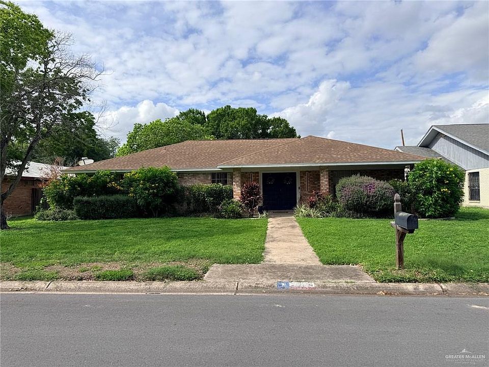1st image of 131 E Hibiscus Ave