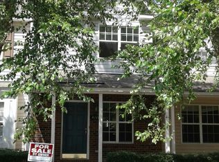 4110 Birch Leaf Ct, Charlotte, NC 28215