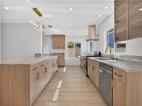 8175 McNulty Ave, Winnetka, CA 91306