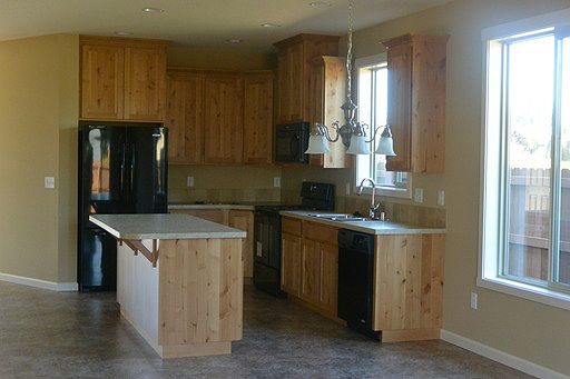 4th image of 6617 NE 54th Ct