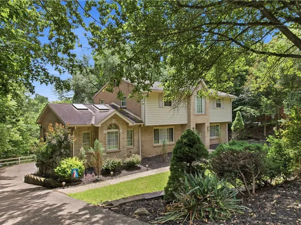 131 Elm Rd, McKnight, PA 15237