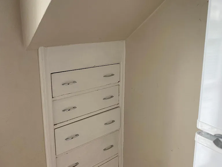 Kitchen drawers