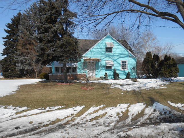 1st image of 801 Joyce Ave