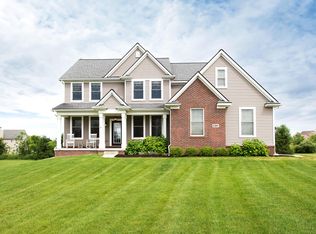 11367 Castleton Ct, Dexter, MI 48130